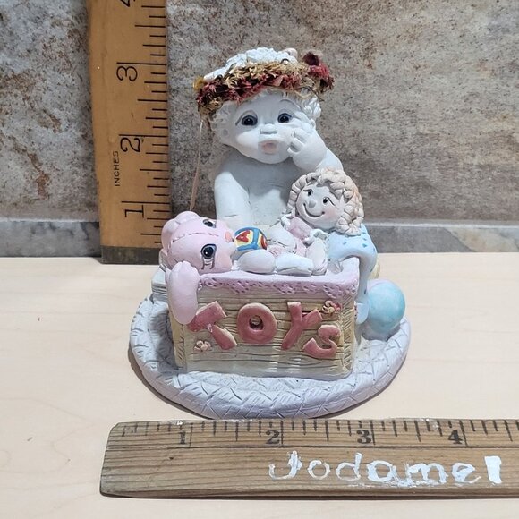 Vintage Dreamsicles Toy Treasures Figurine #10514 Kristin 1999 - Picture 9 of 10